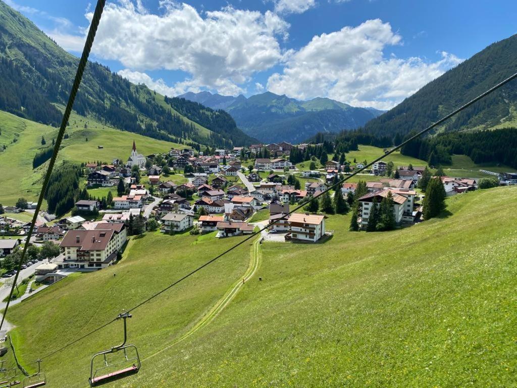 Chalet Zur Rose Apartment Berwang Exterior photo